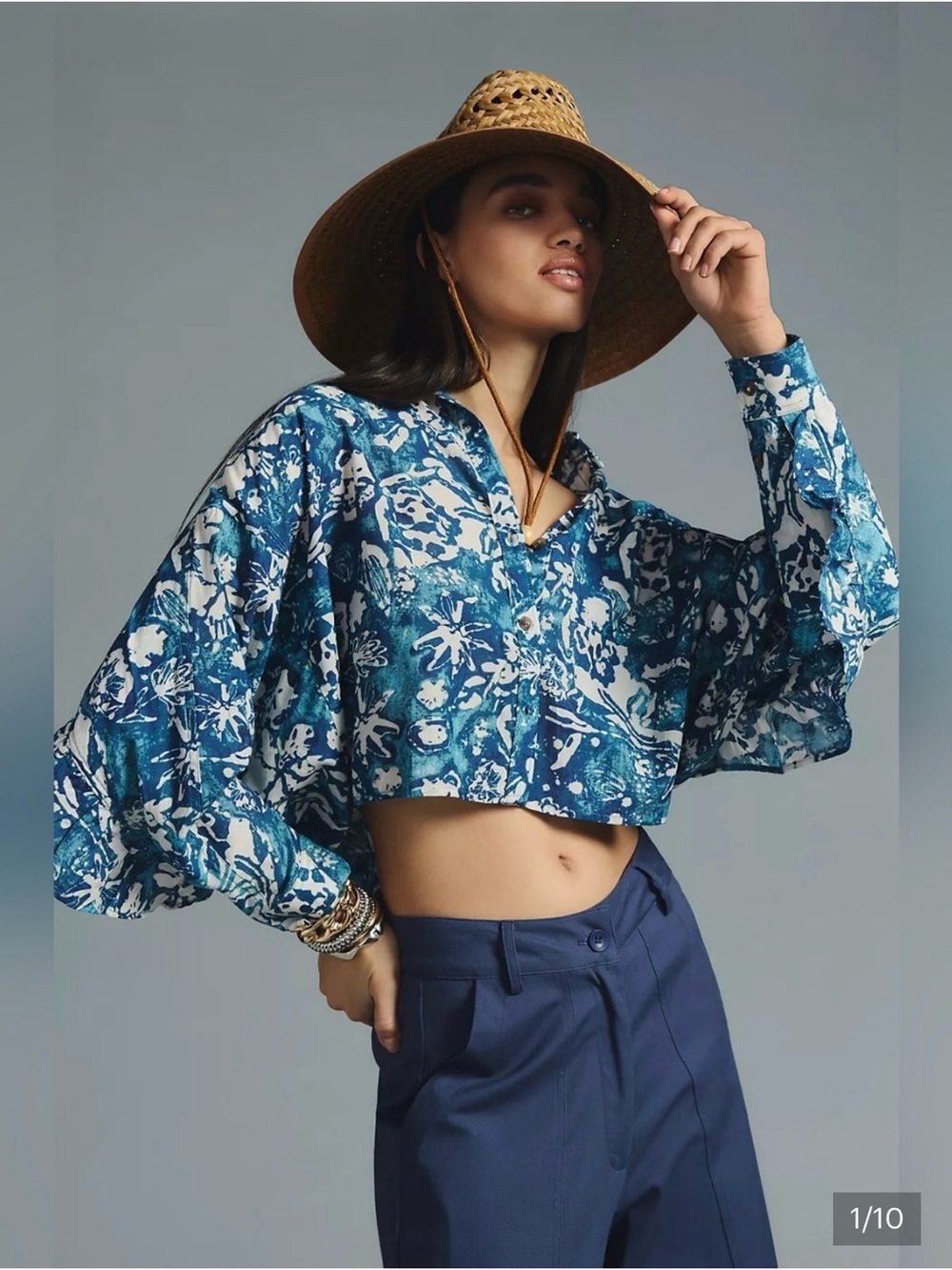 Anthropologie Pilcro Blue and White Floral Button-Down Cropped Shirt